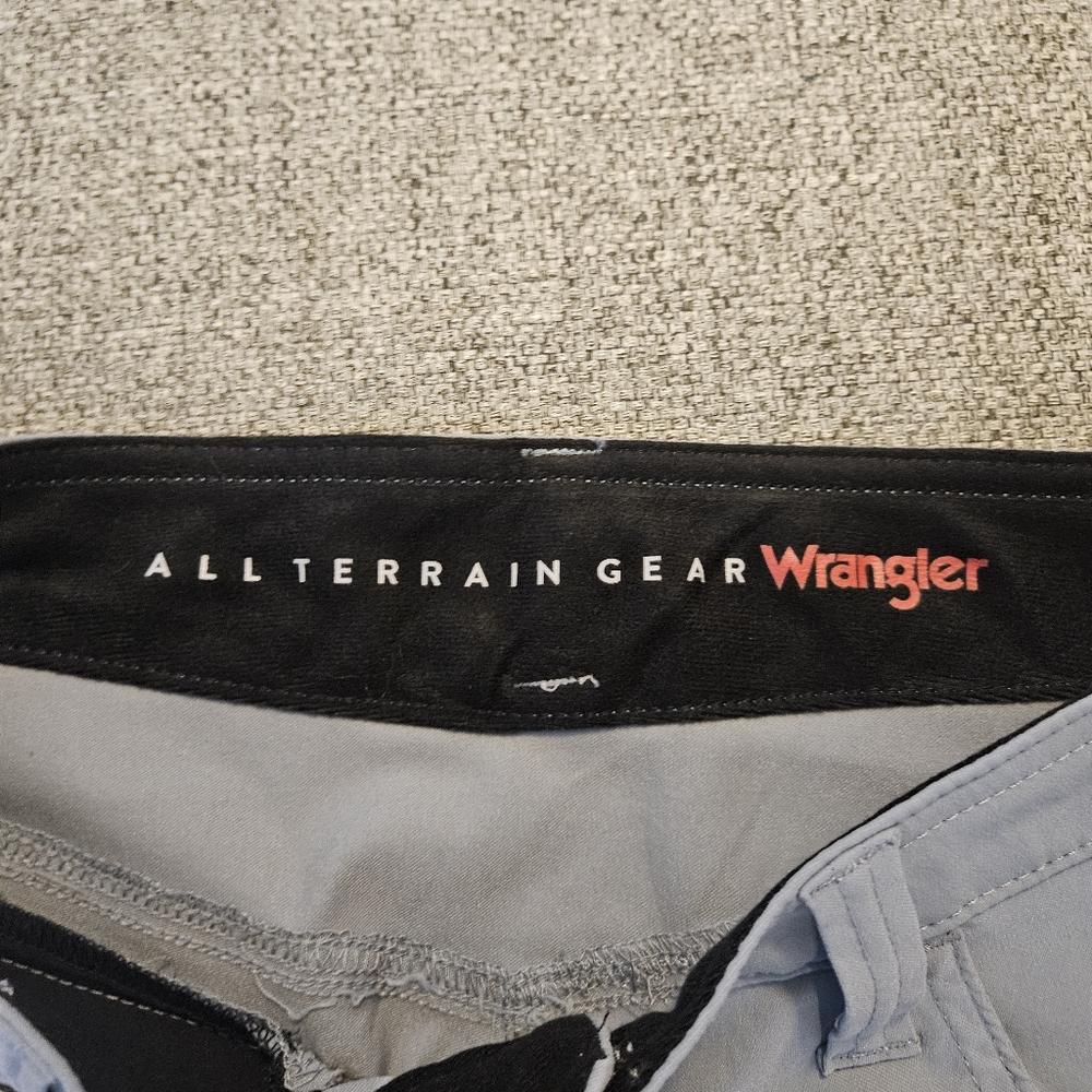 NWT Wrangler ATG Pants Womens 16 Tall Gray Sierra Slim Fit All Terrain Gear Hike - Picture 4 of 14